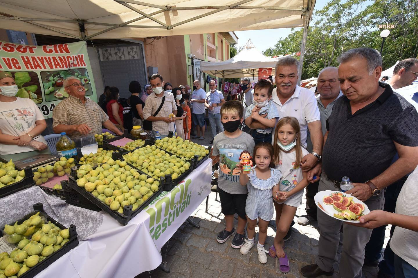 TORBALI BELEDİYESİ’NDEN "BARDACIK İNCİRİ" FESTİVALİ