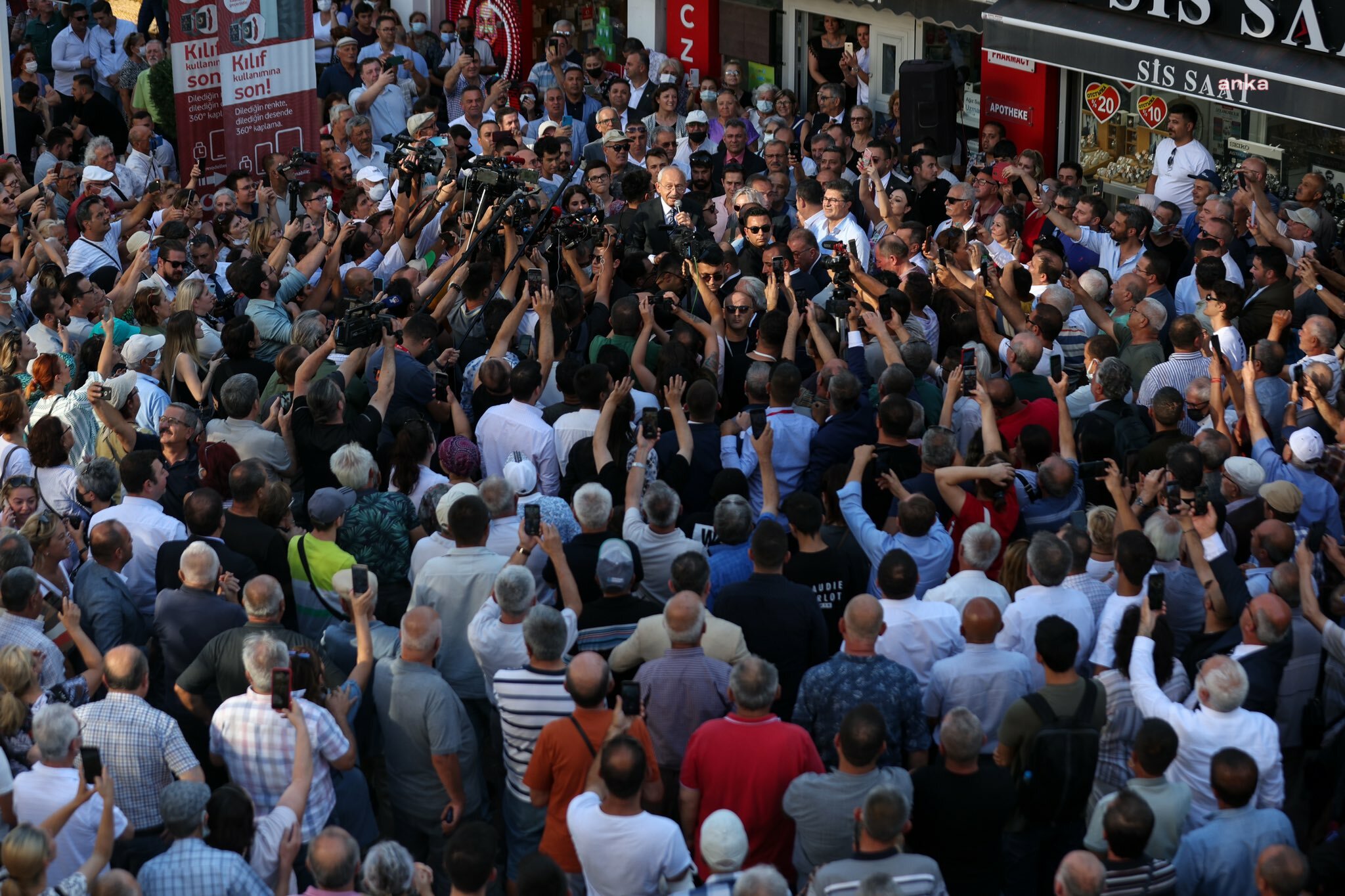KILIÇDAROĞLU: “EDİRNE’DEN ARDAHAN’A BARIŞMA, HELALLEŞME, DÜZELME, CANLANMA İSTİYOR MİLLETİMİZ”