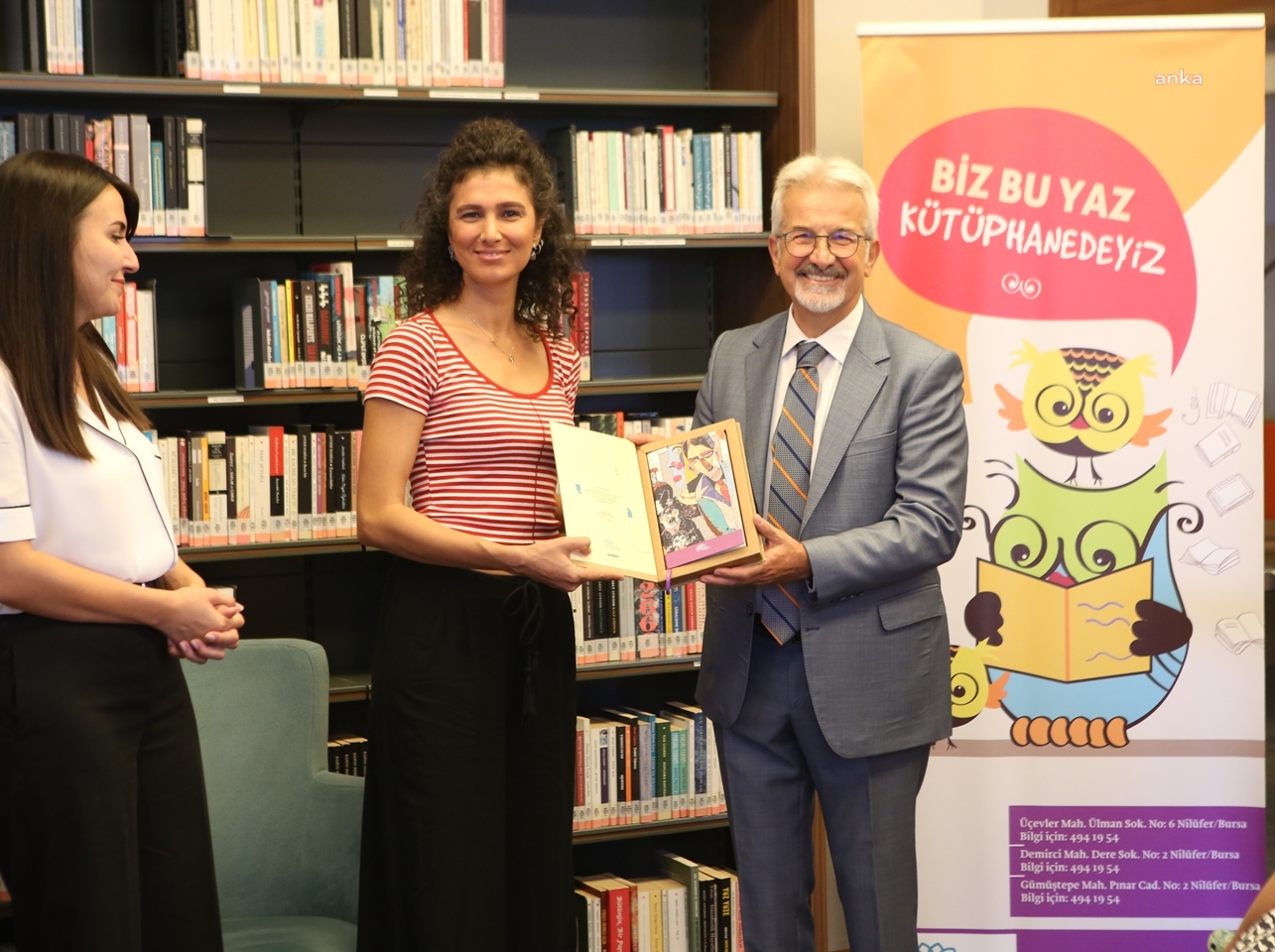 NİLÜFER BELEDİYE BAŞKANI ERDEM, DÜNYA KİTAPSEVERLER GÜNÜ’NDE ÇOCUKLARLA BULUŞTU