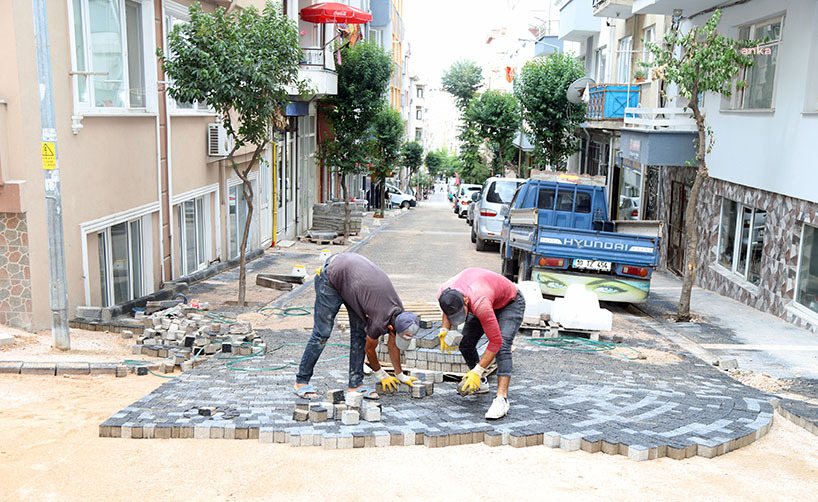 BANDIRMA BELEDİYESİ YOL ÇALIŞMALARINA DEVAM EDİYOR