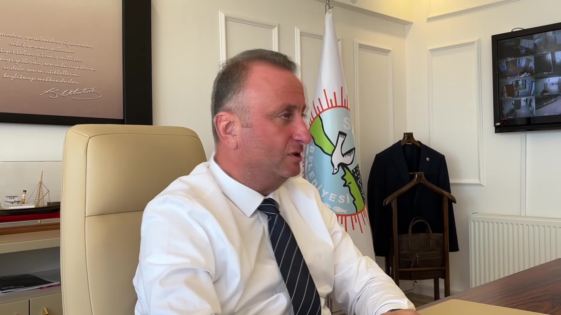 SİNOP BELEDİYE BAŞKANI BARIŞ AYHAN: “ŞU ANDA SİNOP’TA BÜTÜN OTELLER YÜZDE 50 KAPASİTE İLE ÇALIŞIYOR. TURİZM SEZONUNDAN BU SENE NASİBİMİZİ ALAMADIK”