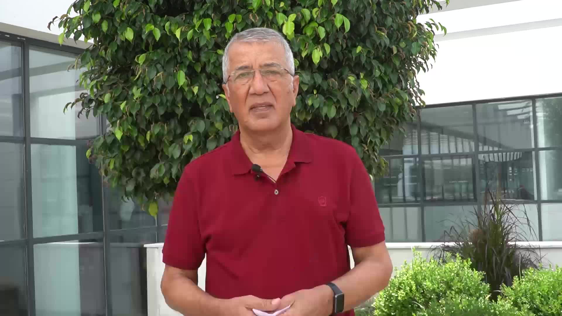 MEZİTLİLİ ŞEFTALİ ÜRETİCİSİ: GÜBRENİN KİLOSUNU 15 LİRAYA ALIYORUZ AMA ŞEFTALİYİ 2 LİRADAN SATIYORUZ