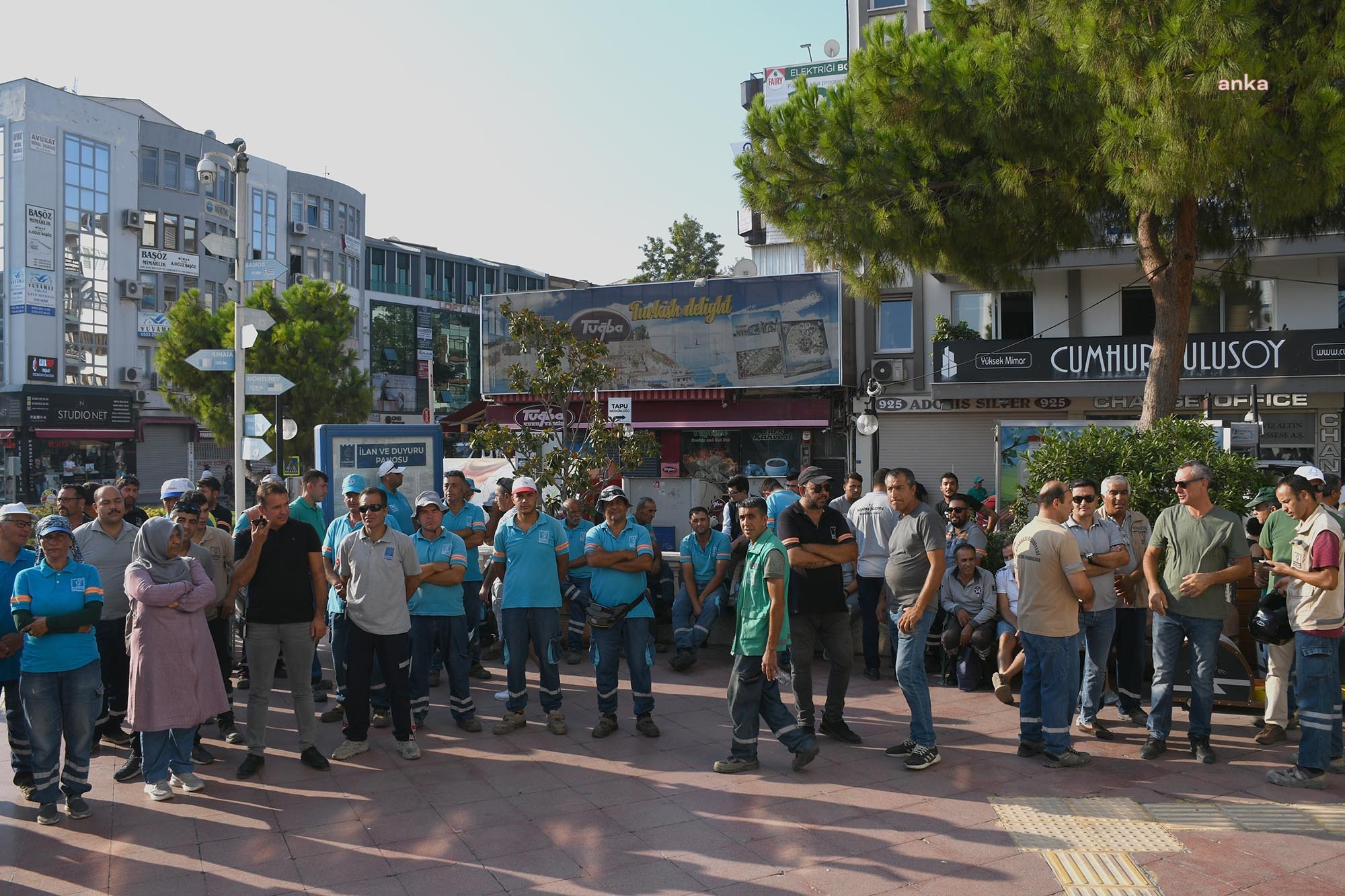 KUŞADASI BELEDİYESİ’NDE EK ZAM SEVİNCİ