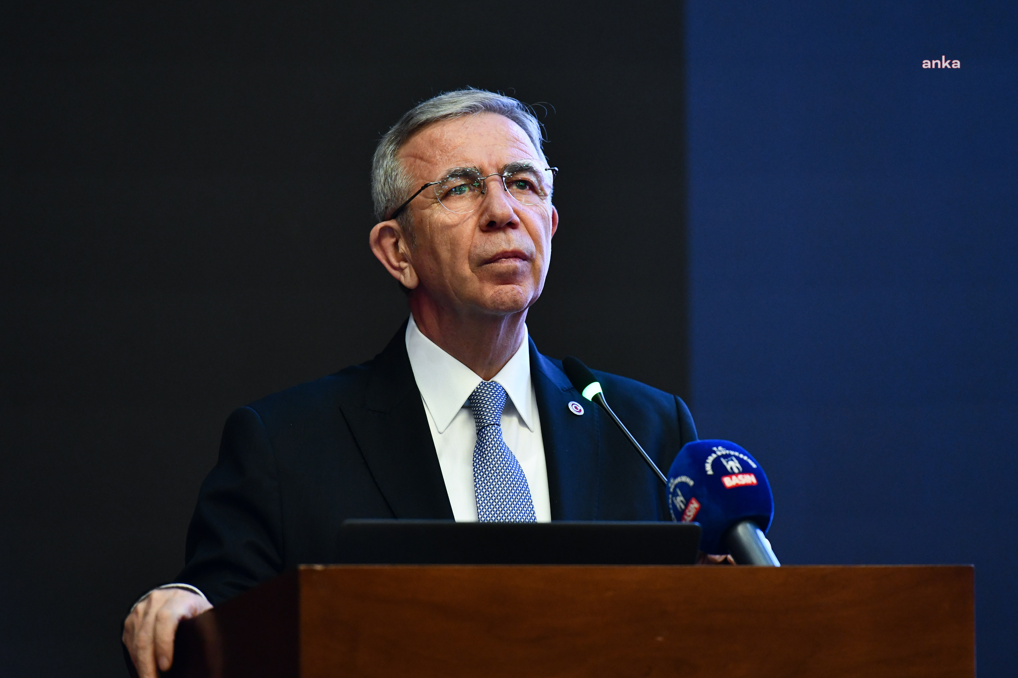 AFET GÖNÜLLÜLERİNE SERTİFİKALARI ABB BAŞKANI MANSUR YAVAŞ’IN KATILIMIYLA VERİLDİ