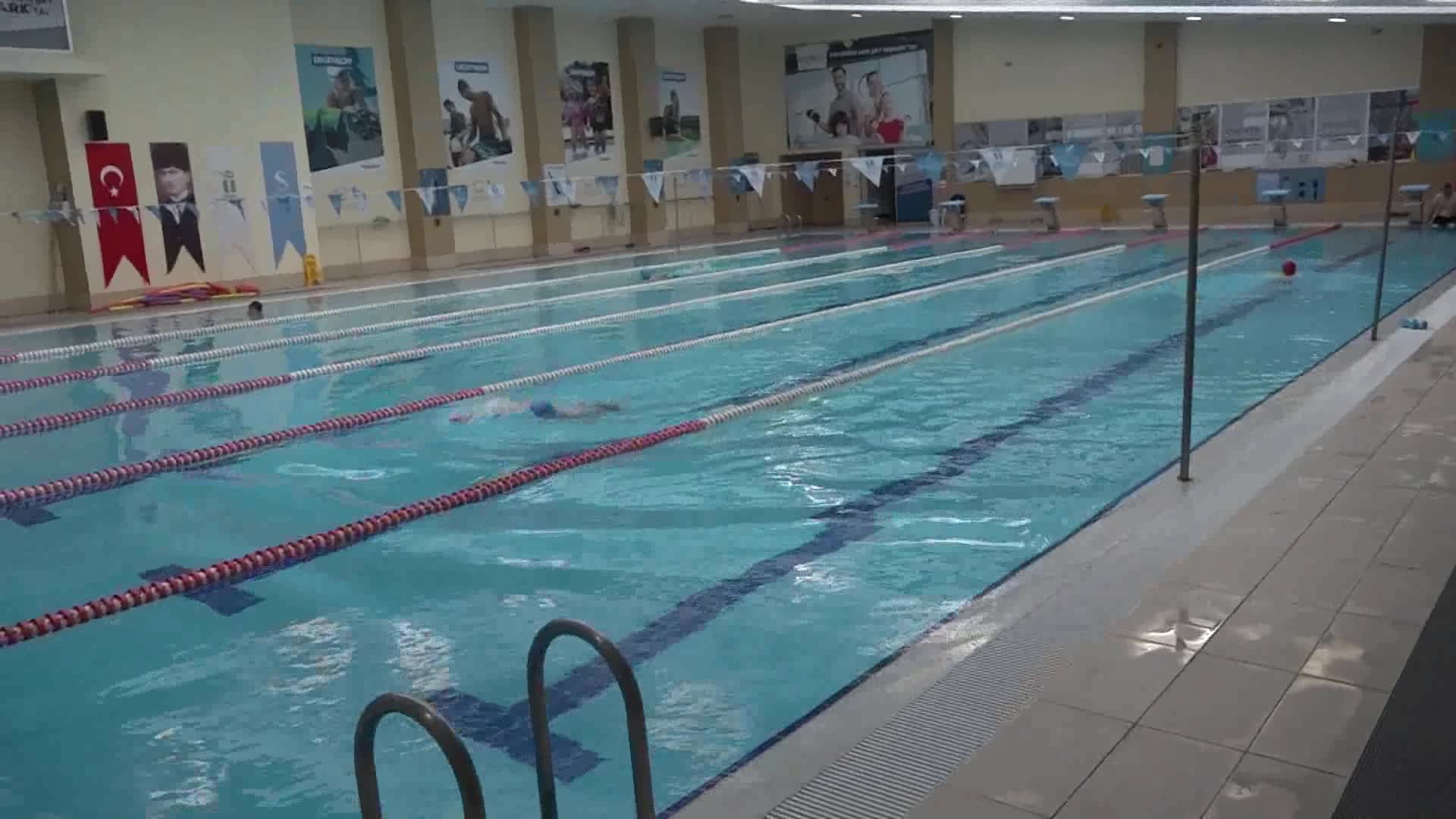 TEPEBAŞI BELEDİYESİ SU SPORLARI MERKEZİ 120 ENGELLİ BİREYE HİZMET VERİYOR