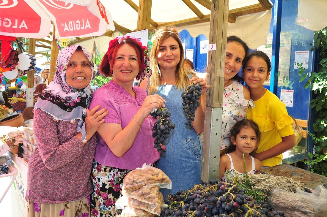 KARABURUN'DA 13. KÖSEDERE ÜZÜM ŞENLİĞİ BAŞLIYOR