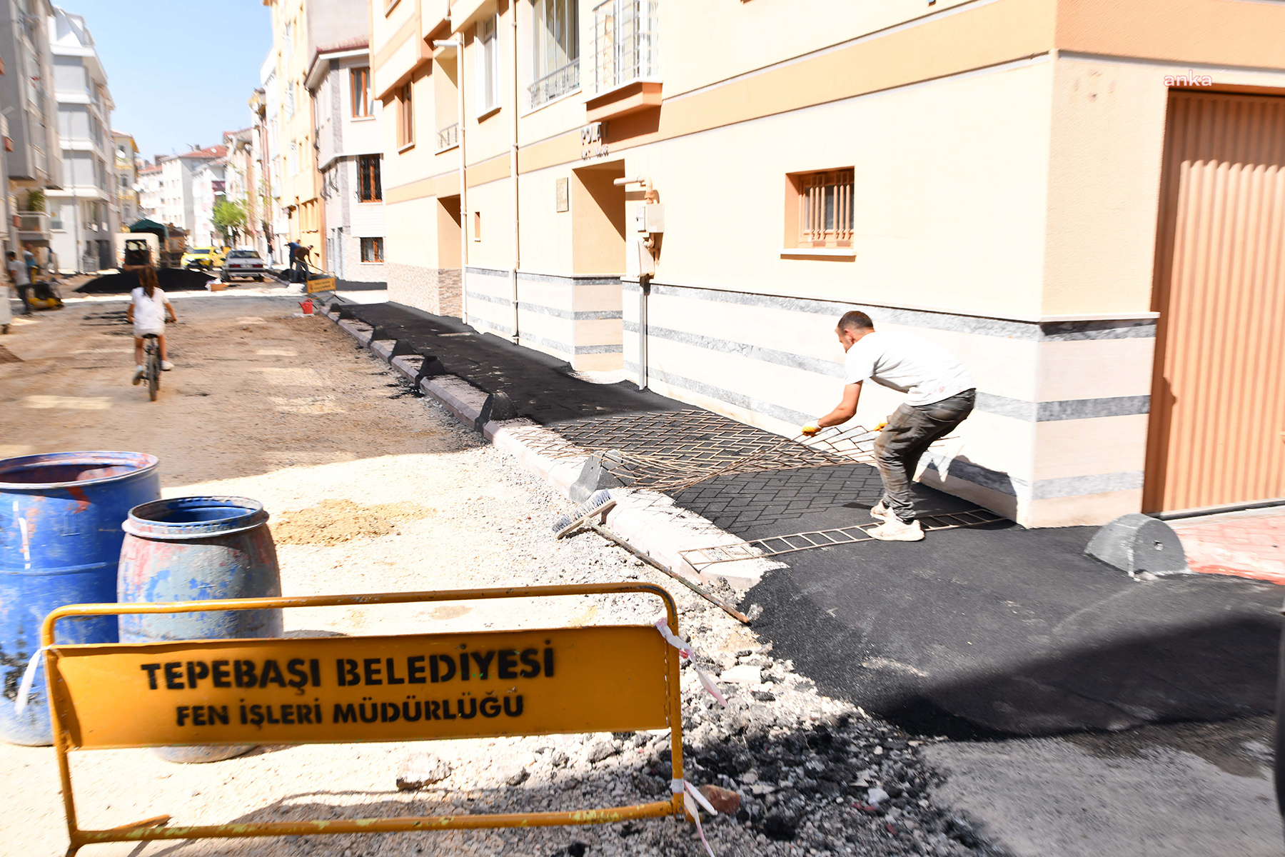 Tepebaşı Belediyesi, üstyapı çalışmalarına devam ediyor