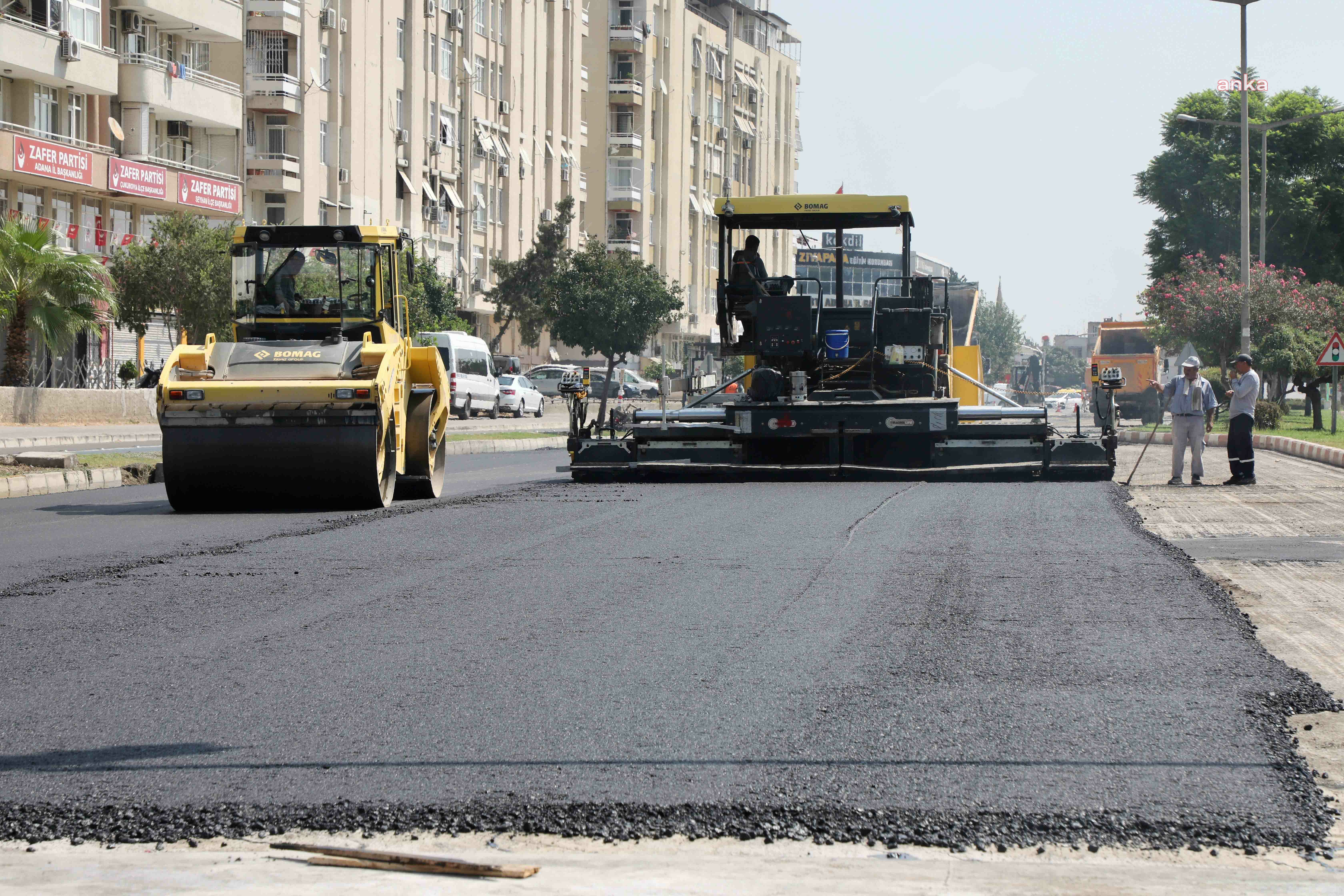 ADANA BÜYÜKŞEHİR BELEDİYE BAŞKANI KARALAR YOL ÇALIŞMALARINI YERİNDE İNCELEDİ