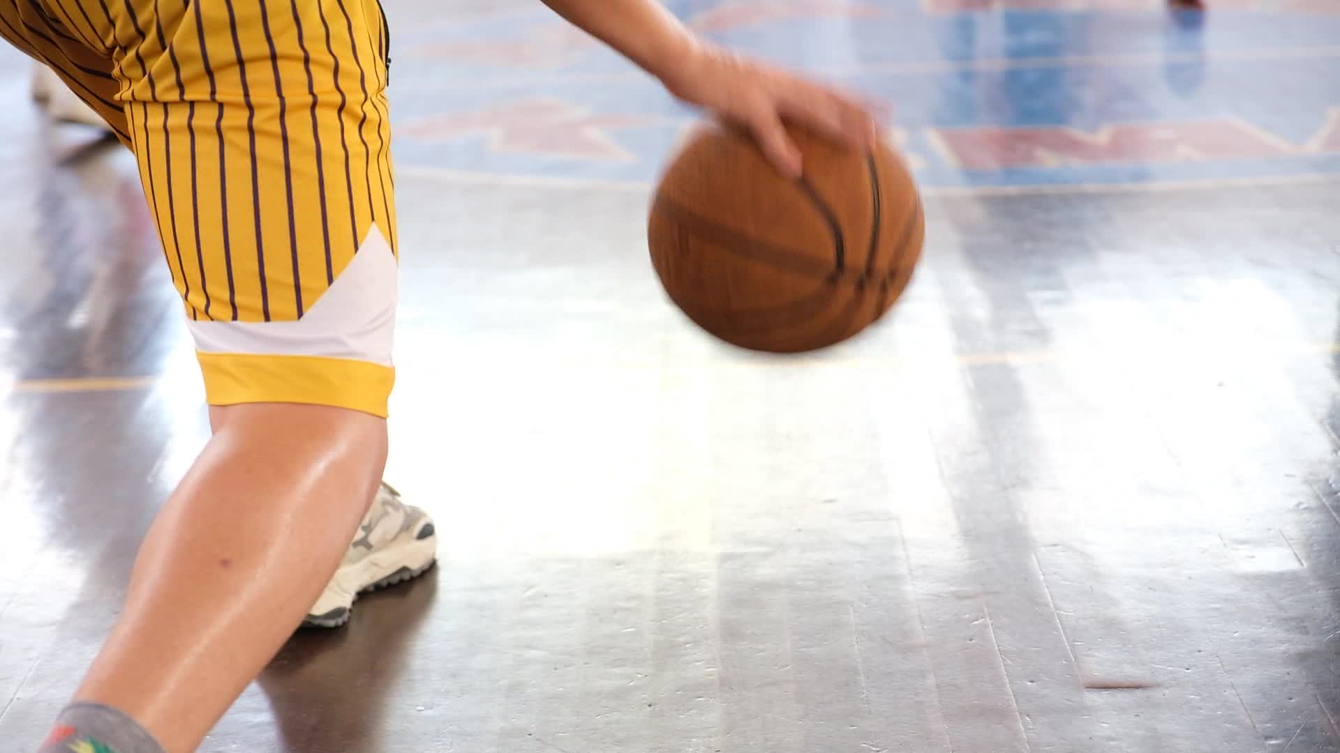 MERSİN BÜYÜKŞEHİR’İN ÜCRETSİZ BASKETBOL KURSLARI DEVAM EDİYOR