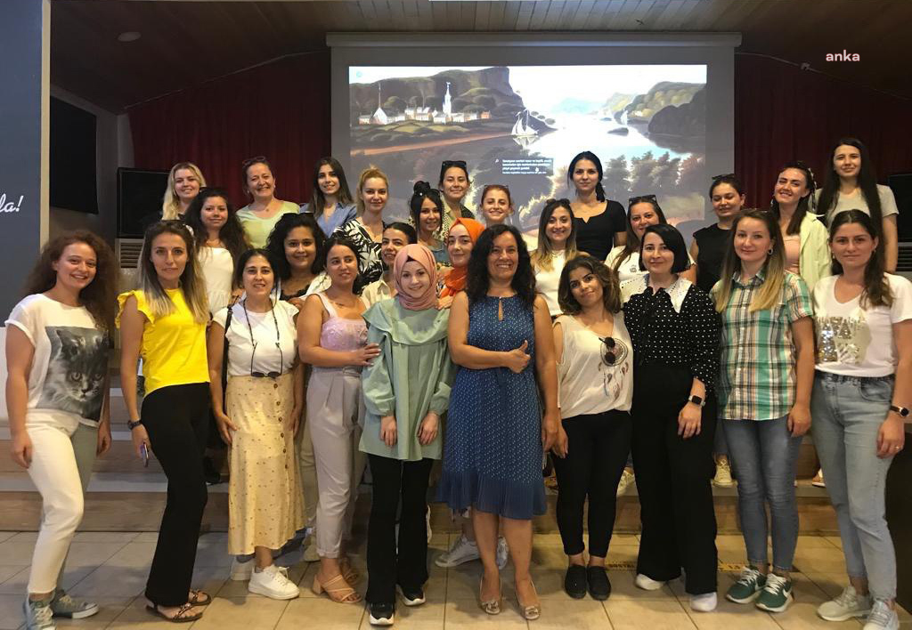 TEPEBAŞI BELEDİYESİ’NDEN KREŞ ÇALIŞANLARINA 'OKULA UYUM' EĞİTİMİ